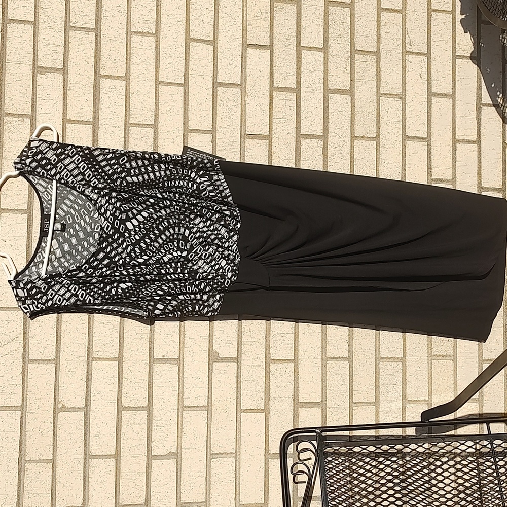 JSP Dress/Black & White